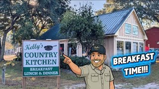 Locals Love This Country Kitchen in Middleburg Florida