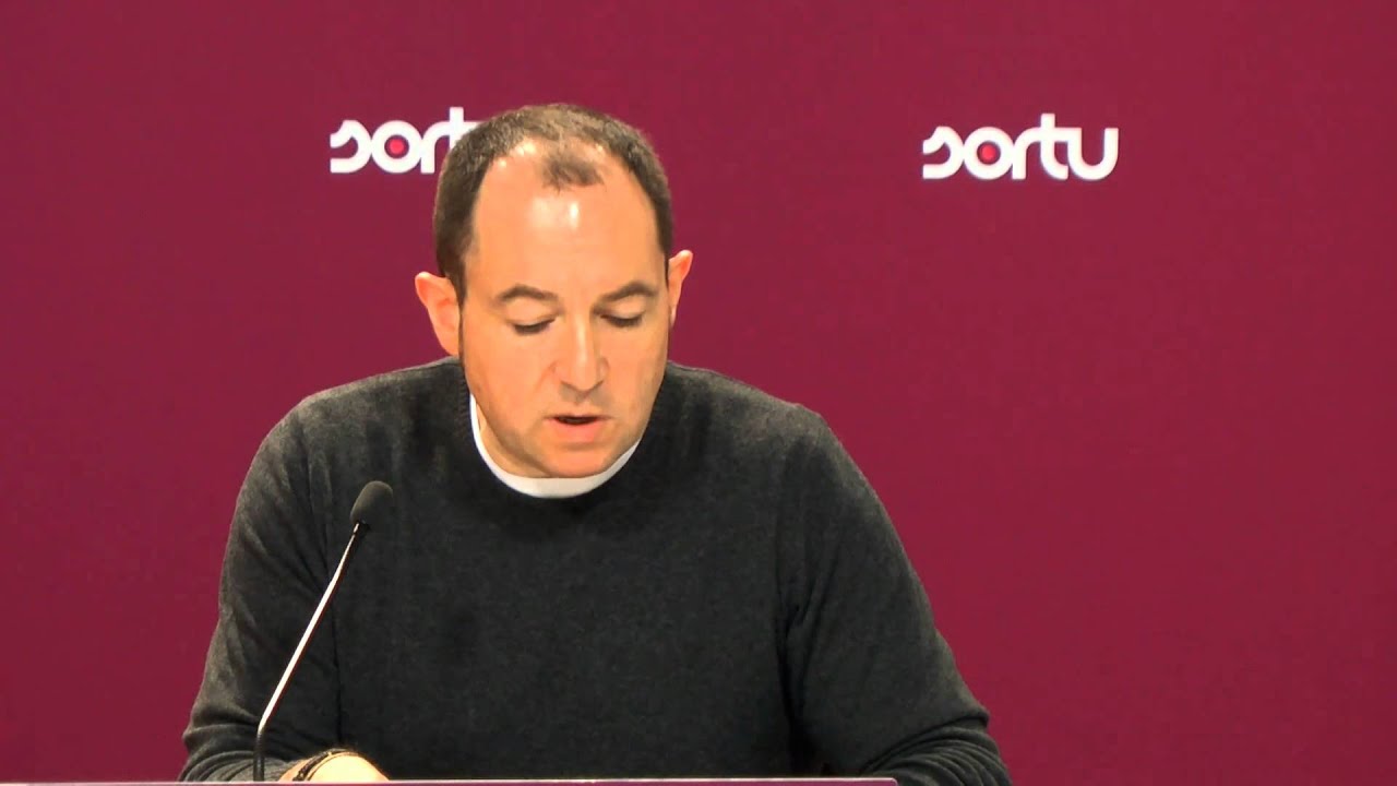 Barrena: "Garai politiko berria heldu da mugitu direnei eta ekimen politikoa hartu dutenei esker"