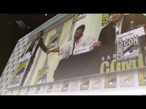 Star Trek Panel Has Audience Hold Hands At Comic Con #SDCC