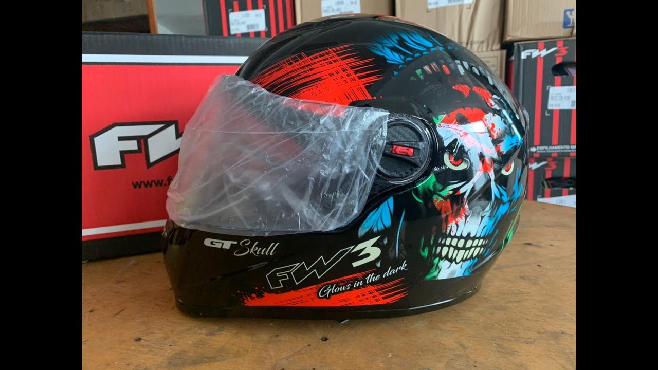 CAPACETE FW3 GT SKULL PRETO BRILHANTE - CAVEIRA - YouTube
