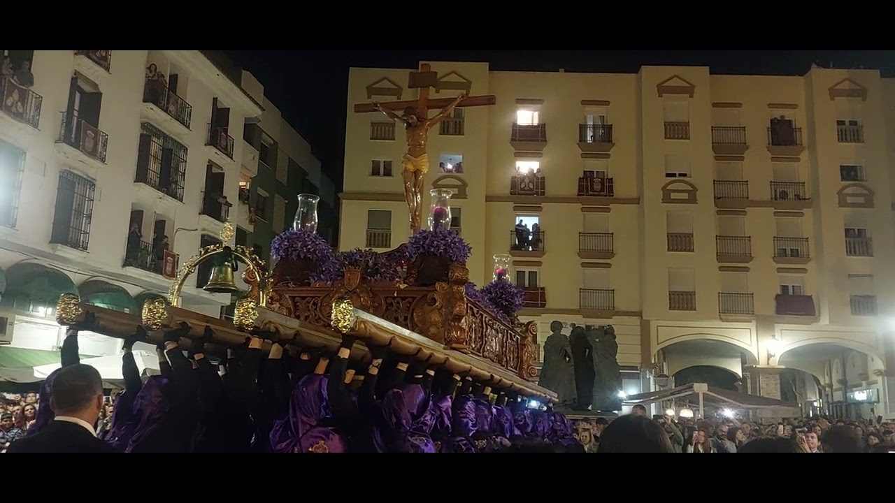 Cristo del Mar en Plaza de la Iglesia Mayor , La Linea dela Concepción. #cadiz #semanasanta #viral