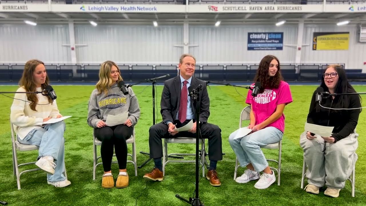 «Глубокое погружение с доктором Фитцем», 3 сезон, 12 серия, со специальными гостями: Евой, Джои, ...