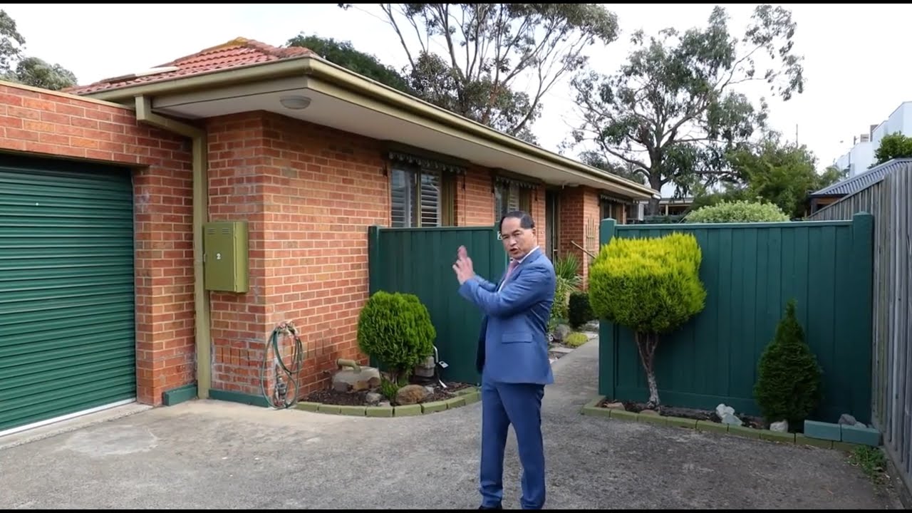 2, 54 Laura Street, Aspendale For Sale by Harry Lew Bayview Real Estate