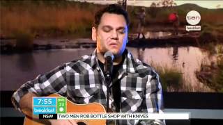 Dewayne Everettsmith live on Breakfast!