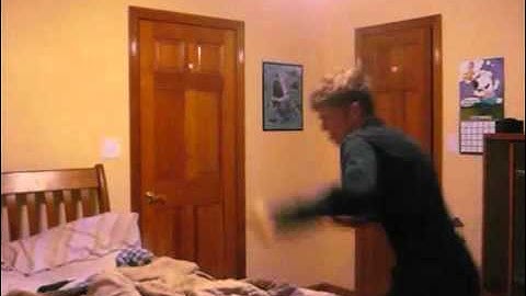 Microsoft Sam reads Funny Windows Errors (S2EP4 -Remastered)