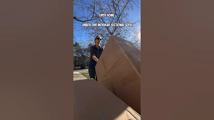 Unbox our modular sectional sofa with me: Linsy Home #unboxing #sectionalsofa