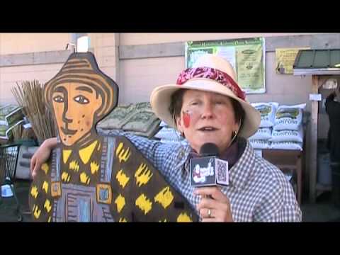 Food Coop Port Townsend Apple Festival: Janet Welch Board Member