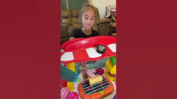 Cute Girl Selling Tacos Fun Pretend Play Imagination PretendPlay TacoStand KidsFun Shorts 