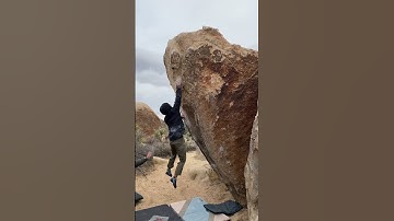 Picture Perfect (sit) - Joshua Tree Bouldering 2023