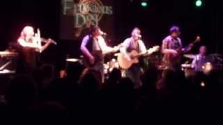 Sat in a Field - The Leylines (Original)