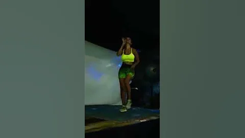 zumba en puchoboxgym (ANA PEDRAZA)