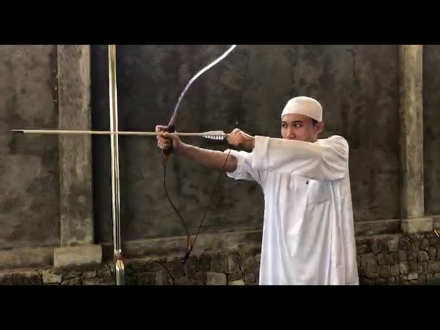 Tiga cara menarik anak panah, Oleh Habib Qori Alkhered. class=