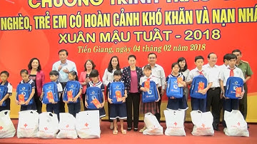 Chủ tịch Quốc hội Nguyễn Thị Kim Ngân thăm, tặng quà và chúc Tết tại tỉnh Tiền Giang
