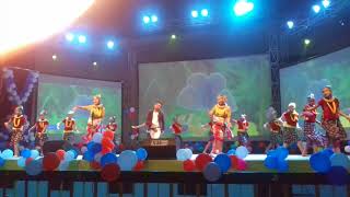 Mix dance on Nepali songs Kutu Ma Kutu, Chari Chatta Pari by Student of SK Dance School Pokhara