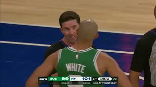 New York Knicks fans chant “f*ck Porzingis” after Isaiah Hartenstein gets hit in the face 😳 screenshot 4
