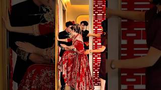 Funny Chinese Wedding Door Game 😂 Groom Struggles to Take Bride! #wedding #shorts