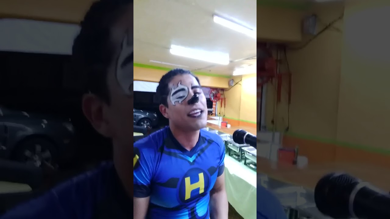 gran evento con los wapayasos puro mariachi oro.