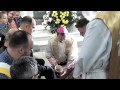 La Cena del Signore. Mons. Claudio Gugerotti lava i piedi