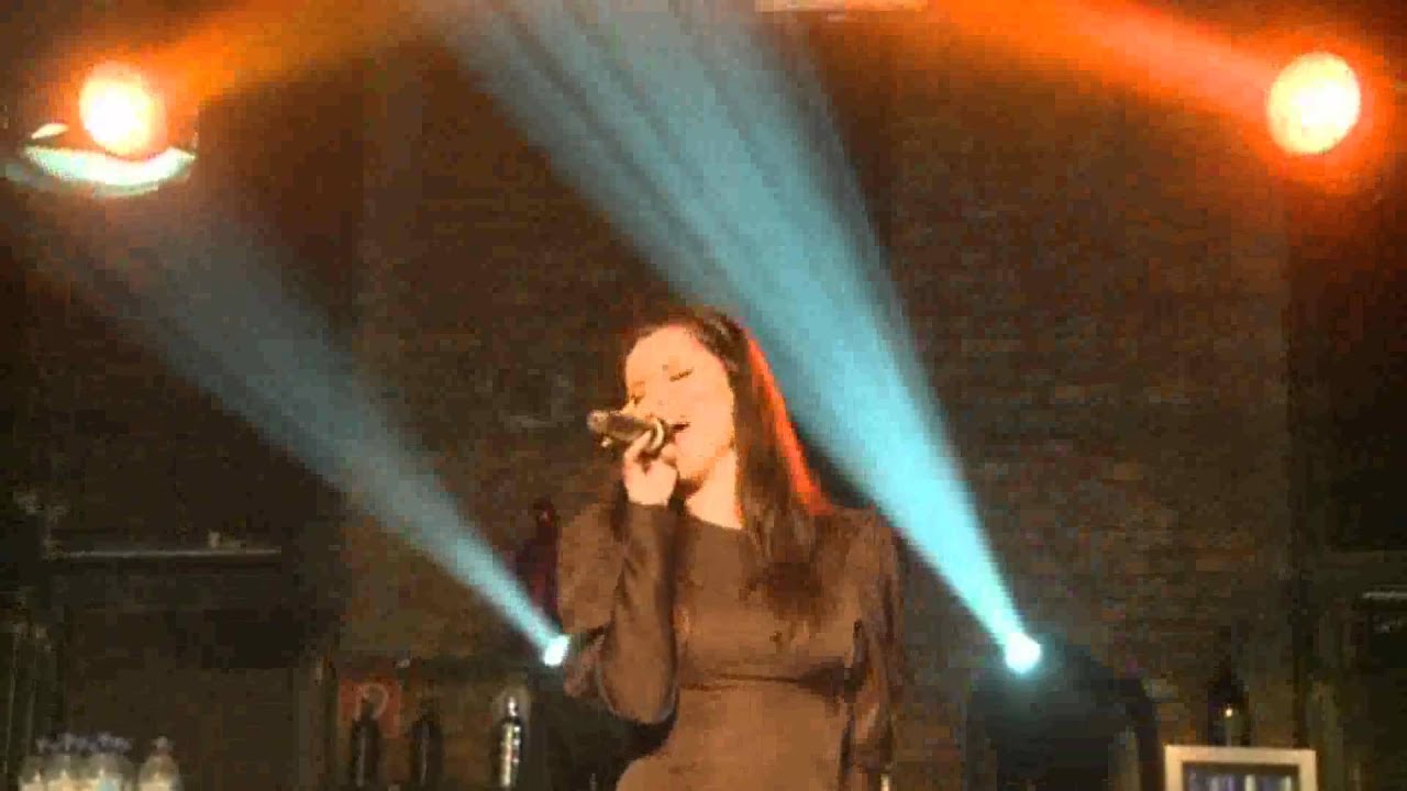 Slovenia2011, Maja Keuc sings No one at the Israelian party