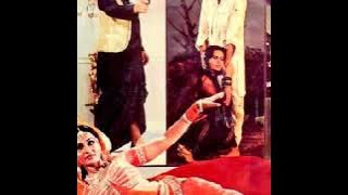 Tum Samne Ho Mere.Badle Ki Aag1982.Lata Mangeshkar.Laxmikant Pyarelal.Dharmendra.Jeetendra.Reena Roy