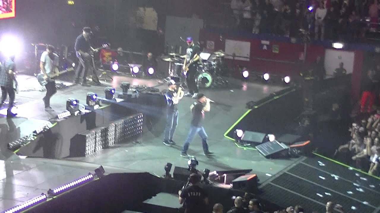 Sempre noi - J-ax al Concerto Live Max Pezzali @ Mediolanum Forum Assago 18/11/2013