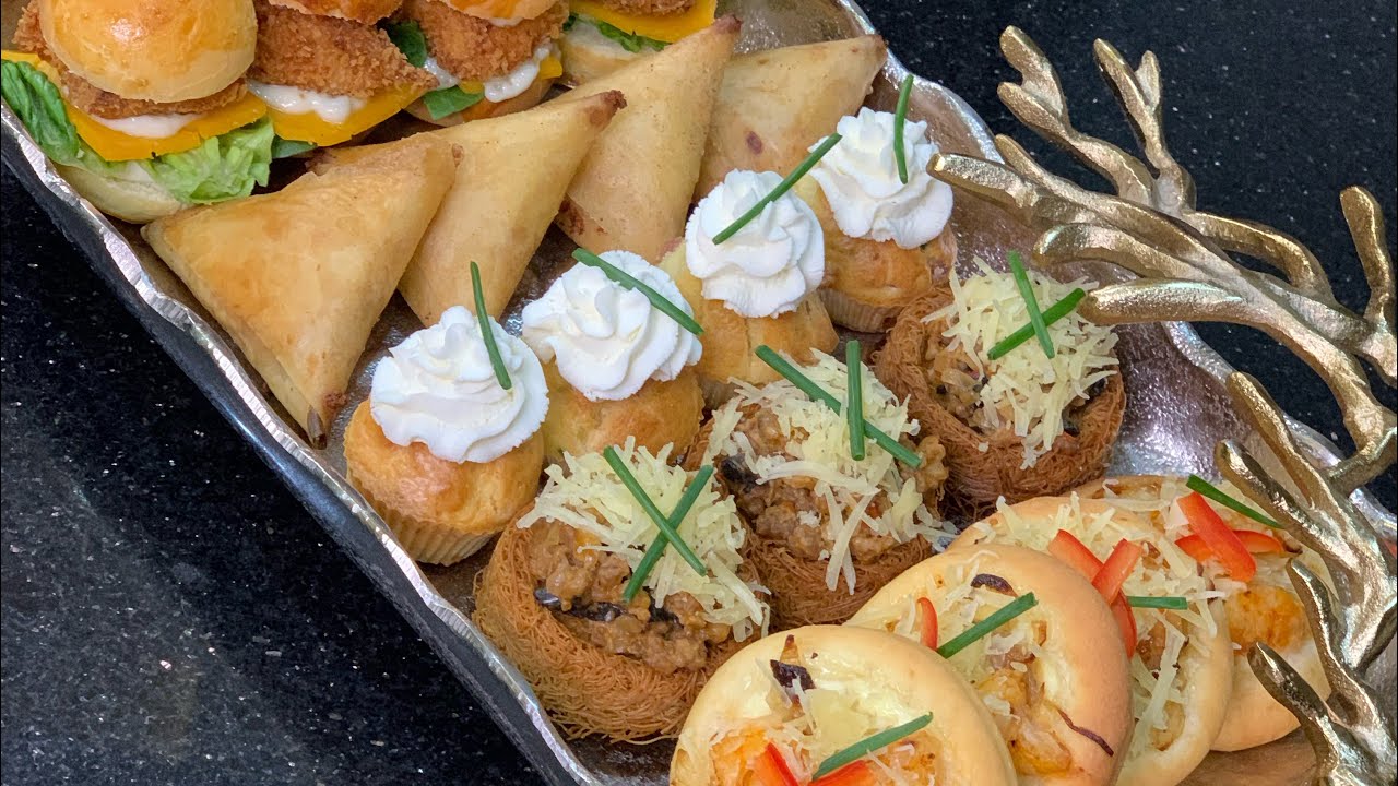 فرحانة برجوعي لقناتي 😍 بلاطو مملحات راقي و ساهل لجميع مناسباتكم un plateau salés variés facile