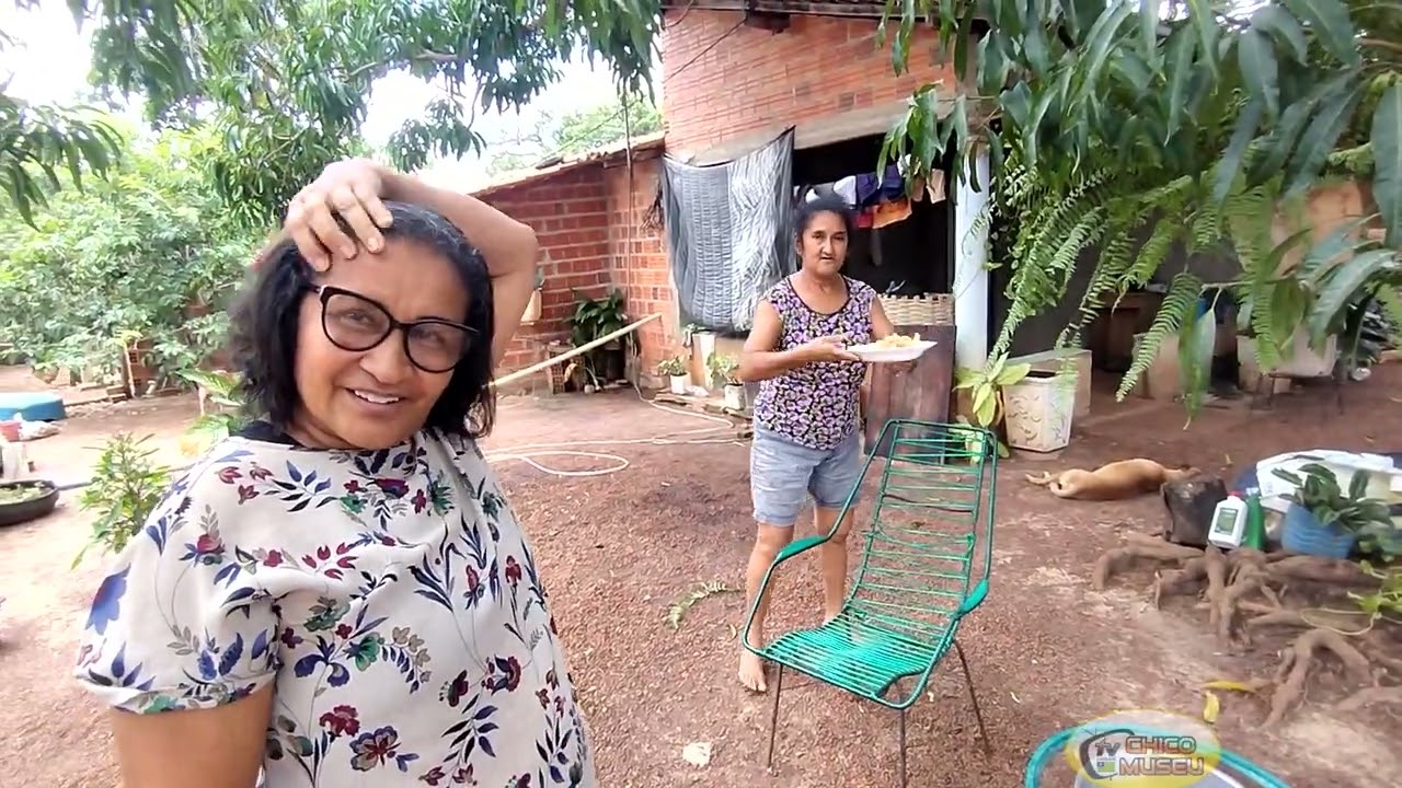 ABATE DE  UM PORCO DE CEM KILOS NA CASA DA DEUSELENA