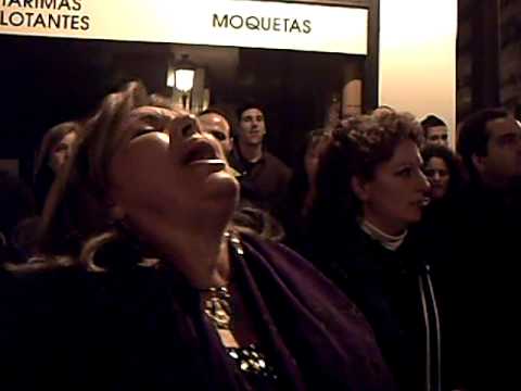 Carmen Carrasco, madre de Hermanos Essencia canta ...