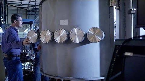 Stanford scientists celebrate gravitational wave detection
