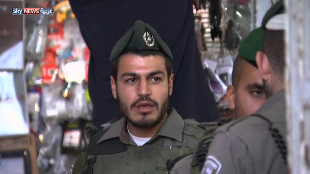 القدس تستقبل رمضان بالزينة