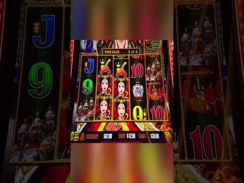 OMG HUGE MULTIPLIERS!!! PHOENIX LINK SLOT #shorts
