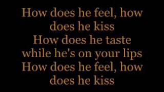 Mayday Parade - Three cheers for five Years [Lyrics]