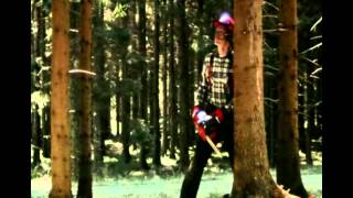 3 of 7: Felling with your Jonsered Chain Saw