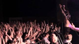 Bleeding Through - Love Lost In A Hale Of Gunfire For Love And Failing Never Say Die Tour - 2010