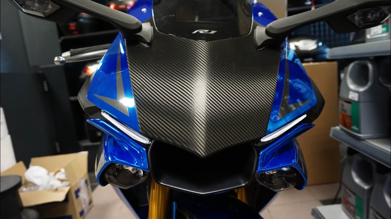 YAMAHA YZF-R1 2016 exclusive blue chrome full HD - YouTube