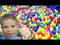 Молния Маквин Машинки парк развлечений Флай Парк Батут Видео для Детей | Andrew