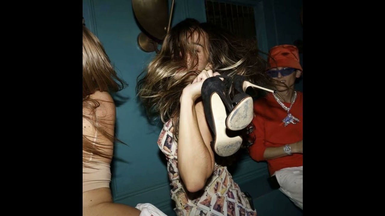 [FREE] unique underground type beat "LOOMS"