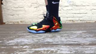 LEBRON 11 EXT KINGS CROWN ON FEET