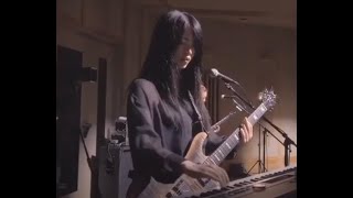 Lovebites - Awake Again : Live From Abyss [2021] Studio  Live dans son intégralité... pur bonheur