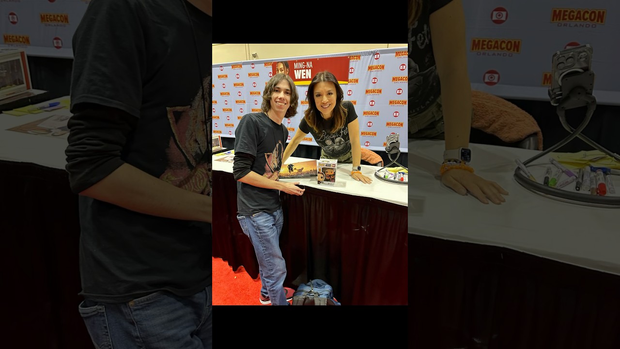Meeting Ming-Na Wen at MegaCon! 