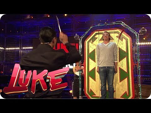 Messerwurf-Quiz mit Simon Gosejohann - LUKE! Die Woche und ich