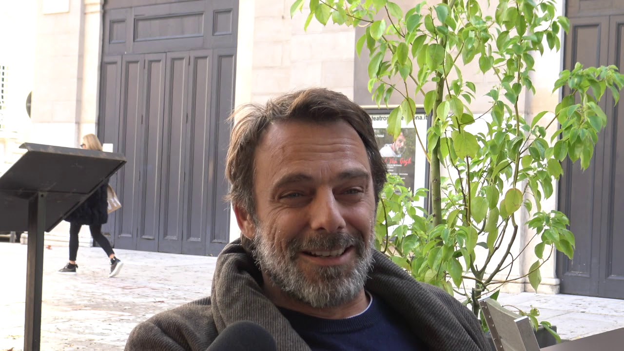 ALESSANDRO PREZIOSI PARLA DI VAN GOGH