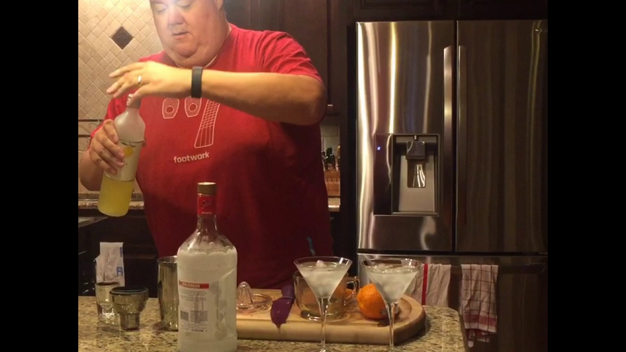 BLOOD ORANGE MARTINI