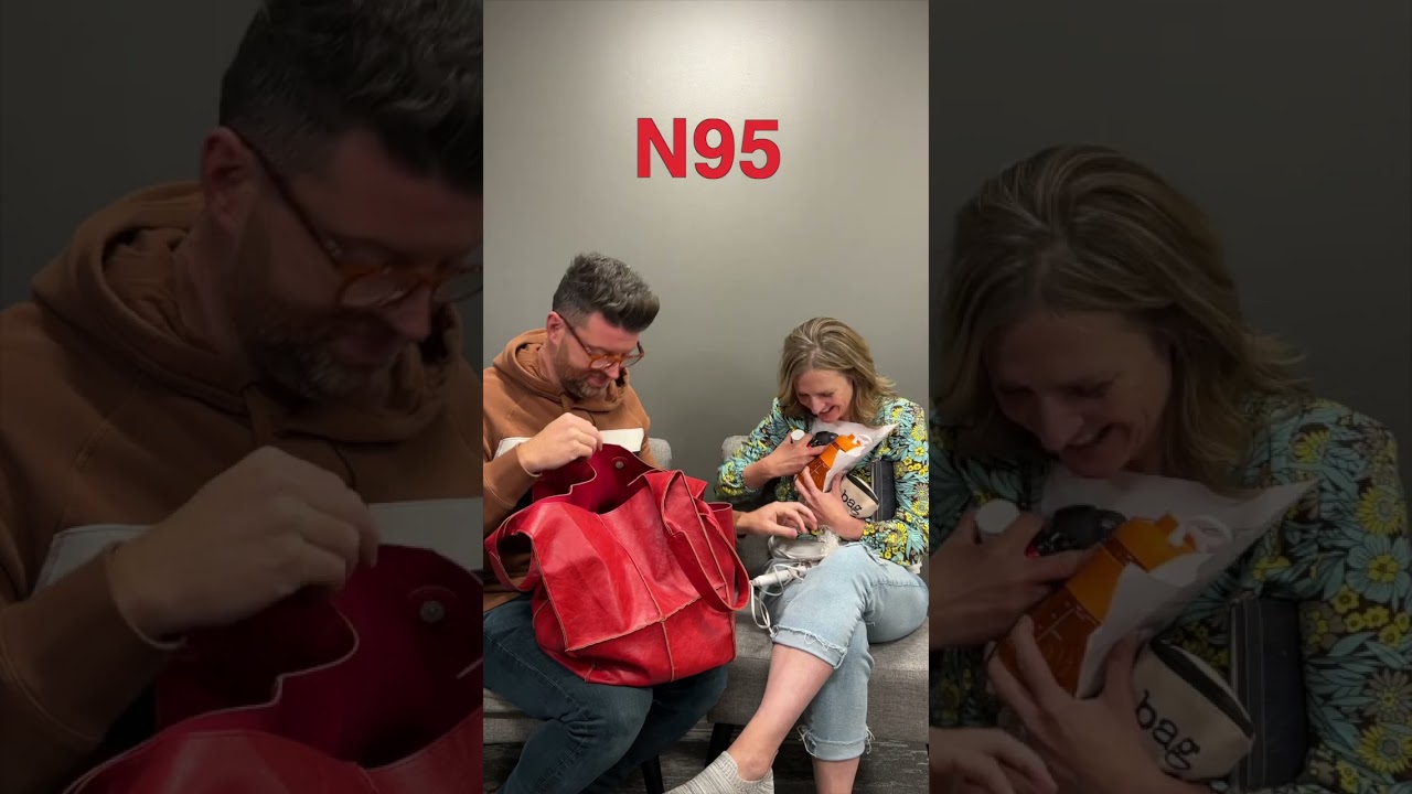 Why does Donna have this in her bag? 😂