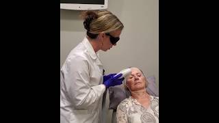 Dr. Jennifer DenHartog Performs IPL on a Dry Eyes Patient
