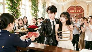 Mistaken-Identity Wedding: Genius Doctor Marries Billionaire CEO, Who Spoils Her to No End!