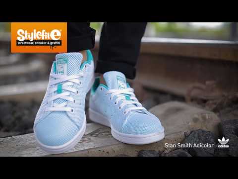 adidas Originals Stan Smith Adicolor Sneaker turquoise white (On-Feet) @ Stylefile - YouTube