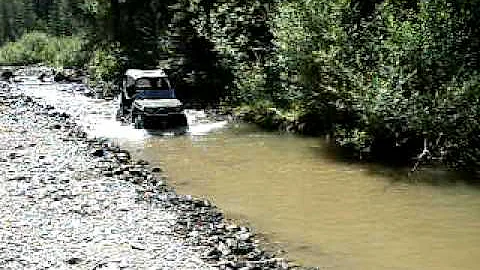 Cary Wilson Survives the East Fork River 2009