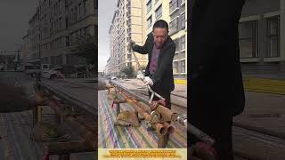Effective metal rust removal: Skilled worker clean steel pipes using DIY tools #workprocess #diy