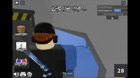 1V1ing my friend in MM2 first to 15 points win read description please